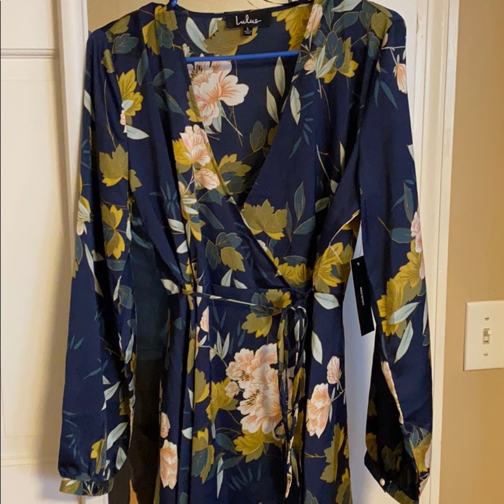 Lulus navy floral wrap dress